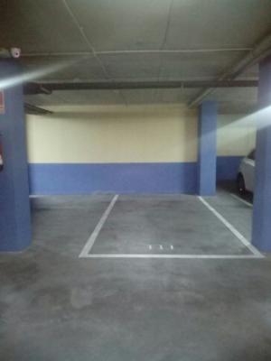 SE VENDEN  O ALQUILAN PLAZAS DE GARAJE PARA COCHE Y MOTO